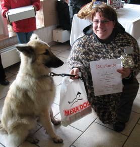 Und das ist *Chester*, der zum schnsten Mischling auf Platz 1 gewhlte Hund. <br>Herzlichen Glckwunsch!